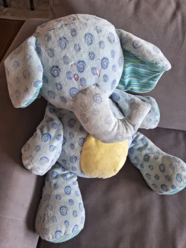 Pelucia elefante azul
