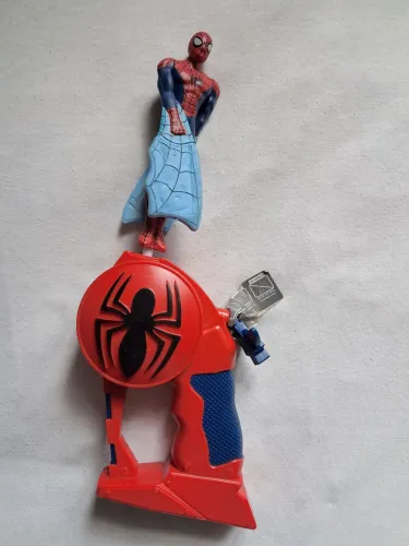 Homem  aranha  que  voa