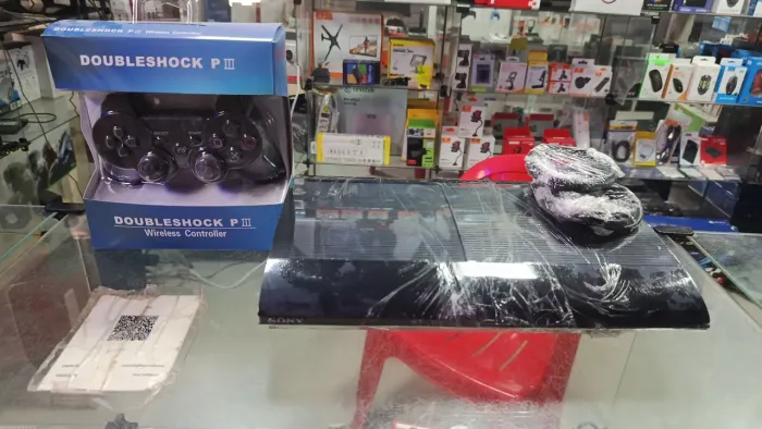 PS3 super slim novíssimo com 10 jogos garantia e nota