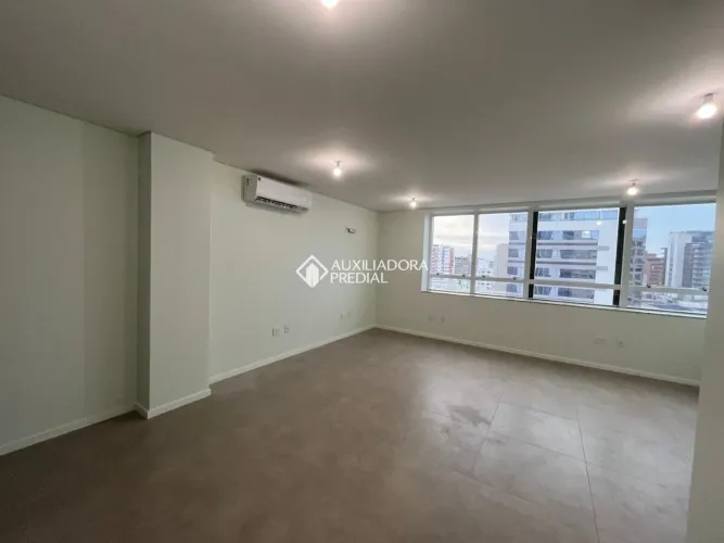 Sala comercial à venda na Agronômica com garagem | Florianópolis