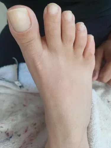 Manicure pedicure