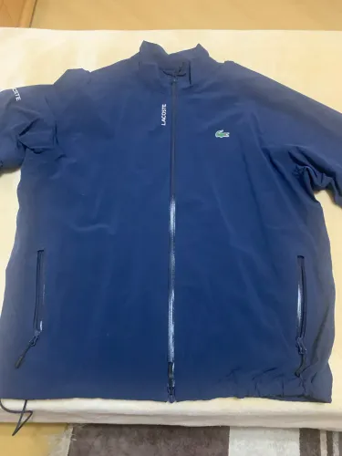 Jaqueta Lacoste original pouco uso