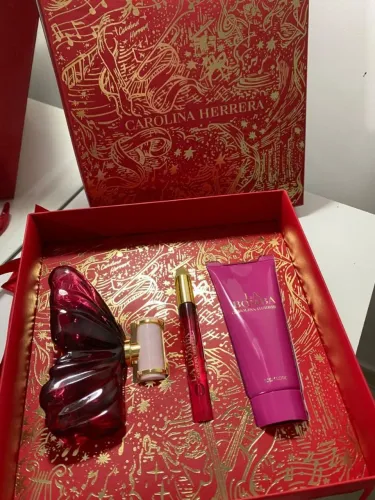 Perfume La bomba Carolina Herrera Ferminino Eau de perfum 80ml