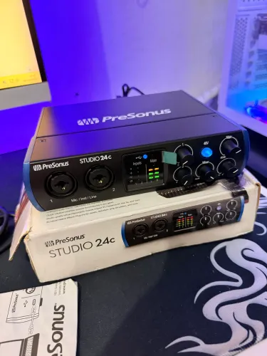 Interface De Áudio PreSonus Studio 24c