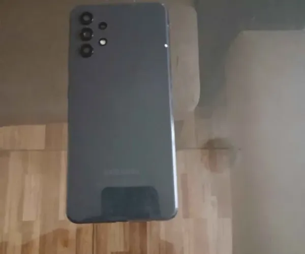 Celular A32