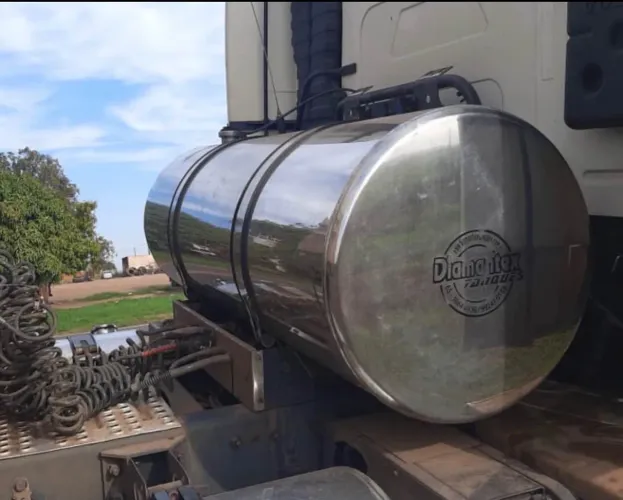 Tanque suplementar 870L