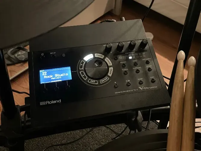 Módulo Roland TD-17