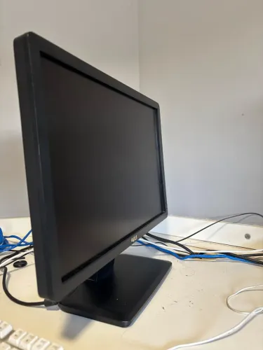 MONITOR DELL 21 POLEGADAS FULL HD 60HZ SEM DEFEITOS EM PERFEITO ESTADO