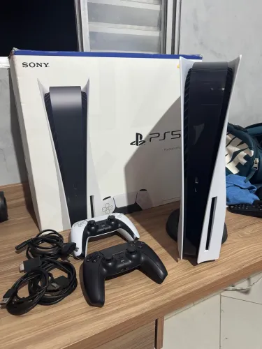 Ps5 com 2 controles!