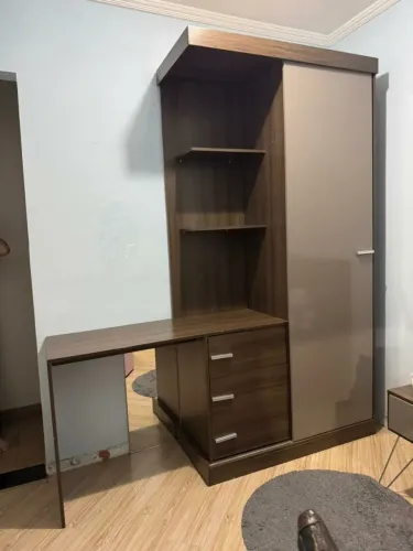 Guarda-roupa + cômoda+ cabeceira (solteiro)