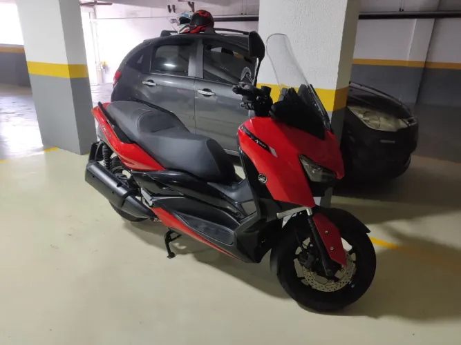 Xmax 2024 2.300 km