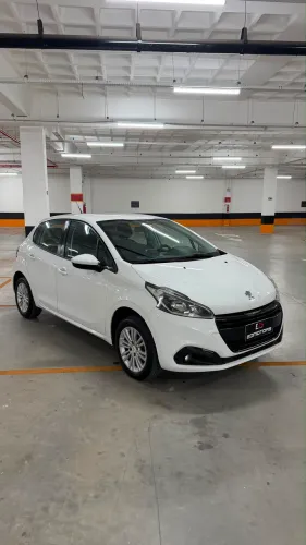 Peugeot 208 Active 1.2 Flex 12V 5P Mec. 2020