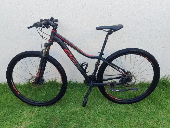Bike feminina aro29 tamanho 15