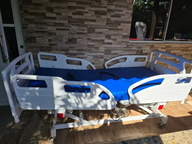 cama hospitalar modelo8 motorizado