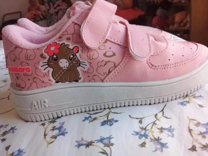 Tênis infantil usada apenas 1 vez