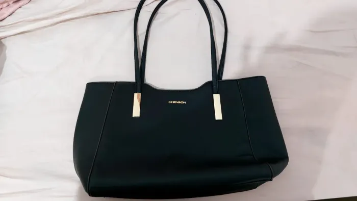 Vende-se bolsa Chenson feminina preta