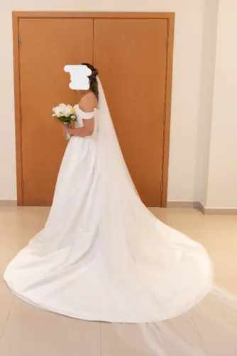 Vestido de Noiva Importado da Austrália + Véu Francês Catedral | Usado 1 vez