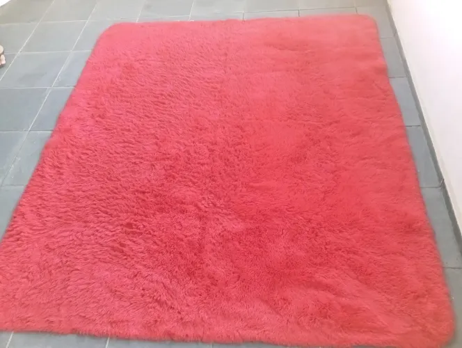 Tapete vermelho 2,25 x 1,90