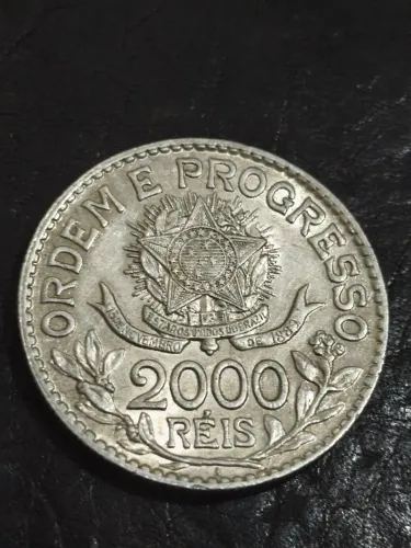 Moeda 2000 réis em prata 900 1913