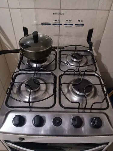 Fogão Brastemp 4 bocas e forno