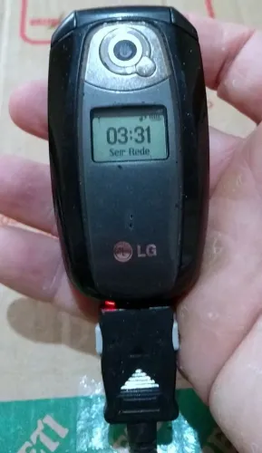 LG MG220 Black Flip Retrô Funcionando - Ideal para Colecionadores