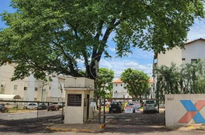 APARTAMENTO NO CONDOMINIO ARVOREDO