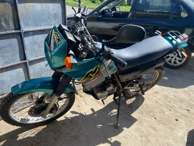 Nx 200 em dias