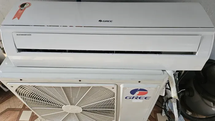 Ar condicionado inverter novo praticamente. 18 mil btus oferta relâmpago 2500