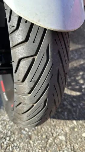 NMAX 2018 Branca - Manual e Chave Reserva