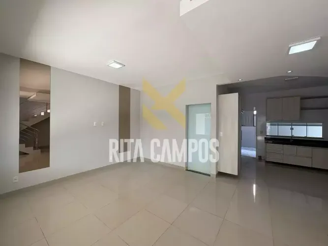 SOBRADO COM 4 QUARTOS NA QUADRA 105 NORTE
