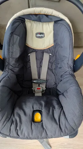 Bebe conforto com base/isofix Chicco
