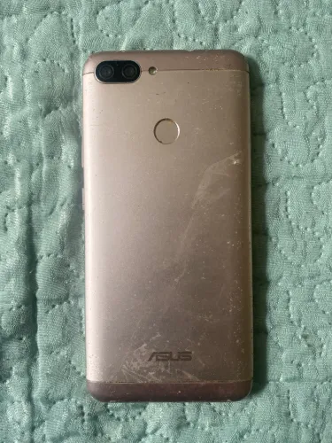 ASUS