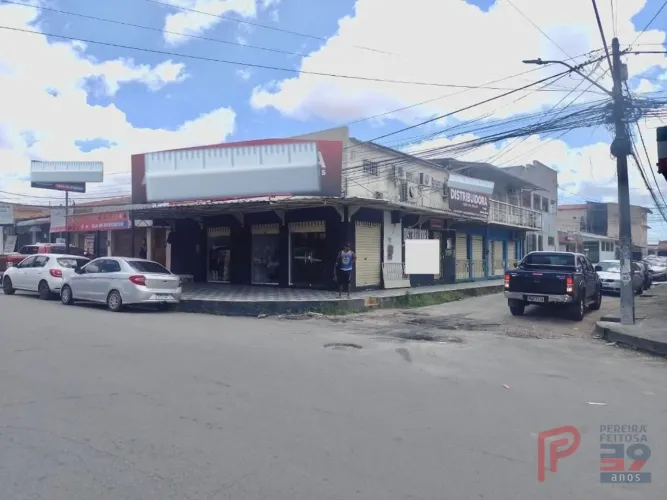 Prédio Comercial e Residencial de Esquina à Venda  R$ 1.300.000,00 - Cohab - Sã