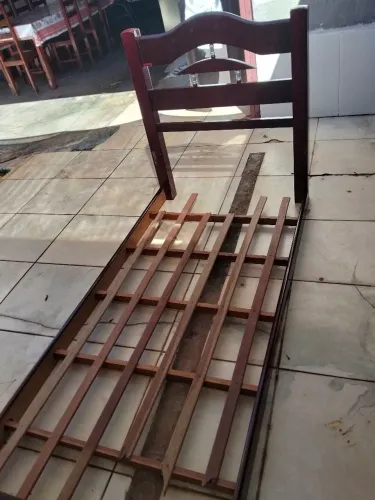 Duas camas de solteiro