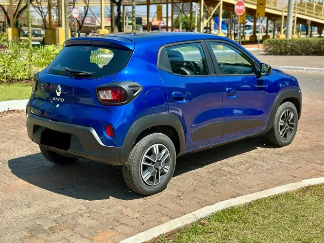 Renault Kwid Intense 1.0 Flex 12V 5P Mec. 2024