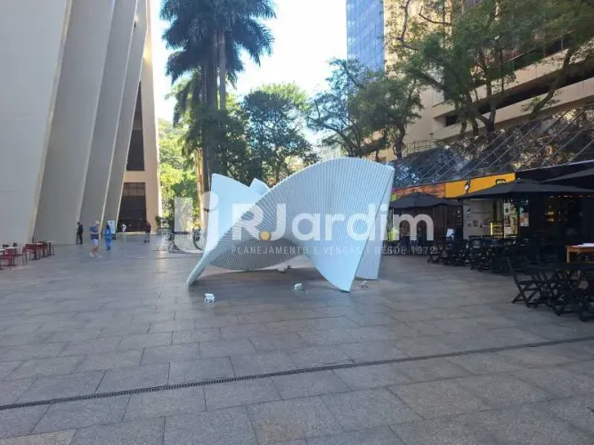 Loja Sobreloja Comercial à venda e para alugar com 427 m² em Botafogo