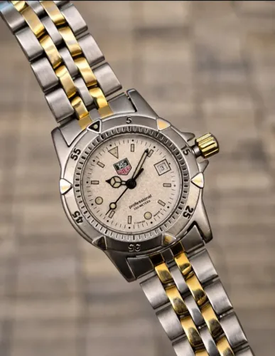 Relógio TAG Heuer Professional 200m WD1421-P0 27mm Vintage Original Suíço anos 90