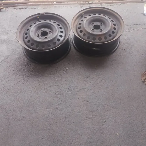 Kickis