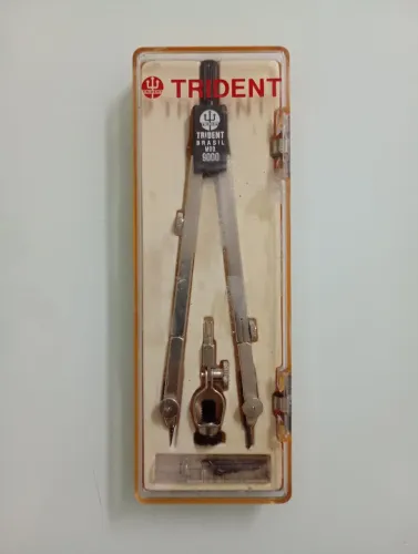 Compasso Trident Mod. 9000 - Usado e Conservado
