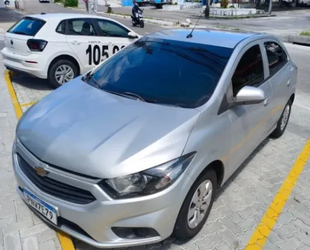 Chevrolet Onix Hatch LT 1.0 8V Flex Mec. 4P 2018