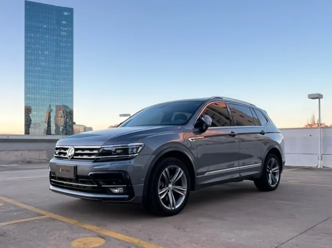 Volkswagen Tiguan Allspac R-line 350 TSI 2.0 4X4 2019