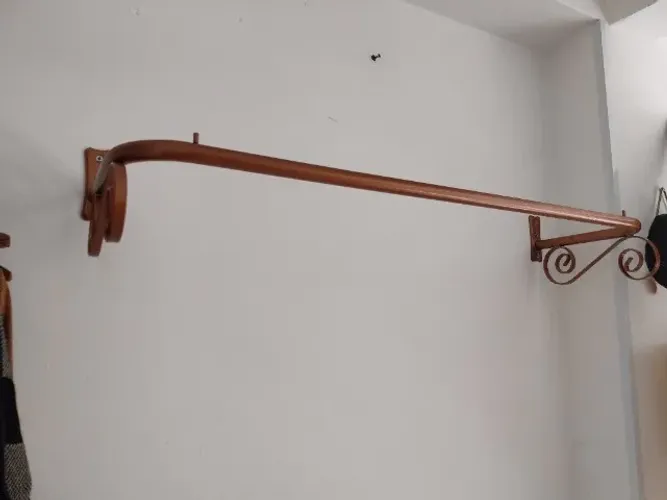 Arara de parede vintage metal gold 1m