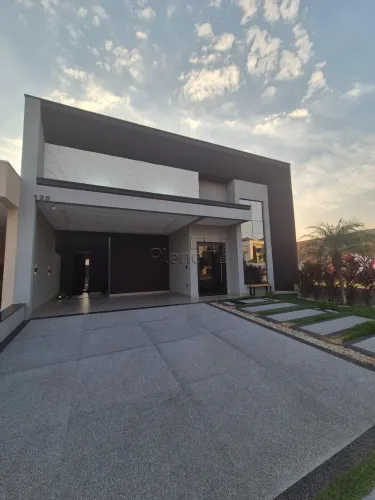 Casa à venda em Indaiatuba, Caldeira, com 3 suítes, com 197 m², Residencial Evidencias