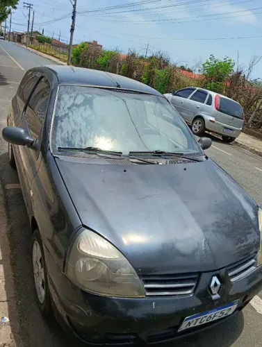 Renault Clio Hi-flex 1.0 16V 3P 2011