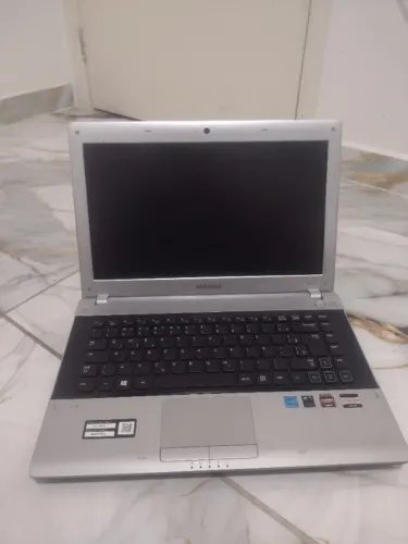 Notebook Samsung Tela 14" - Windows 10 Formatado (Ideal p/ Estudos e Trabalho)