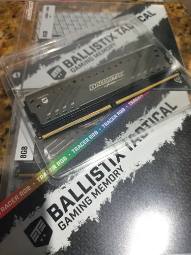 MEMORIA RAM DDR4 16GB 2666MHz (Kit 2x8GB) RGB