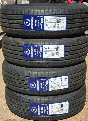 4 Pneu novos