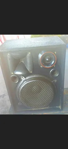 Vendo caixa de som de 500 rms com um alto falante de 12 polegadas * (zap)