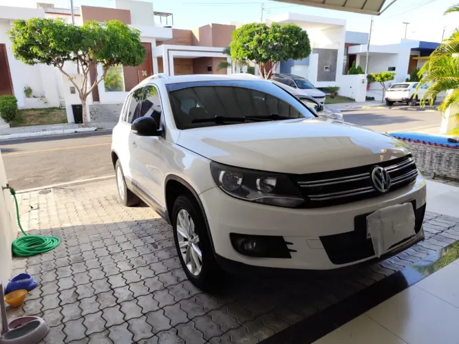 Volkswagen Tiguan 2.0 TSI 16V 200cv Tiptronic 5P 2012