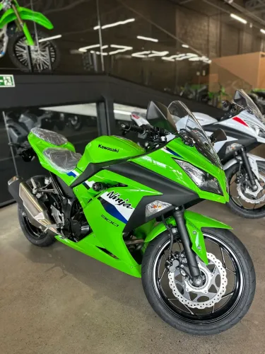 Ninja 300 26/26